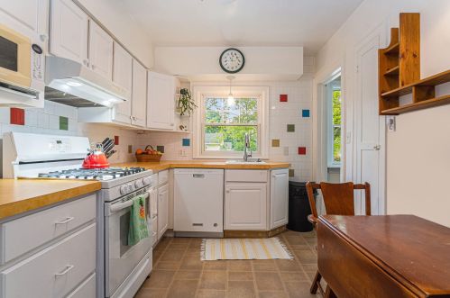 2185 Moon St, Meskegon MI 49441-1551 exterior