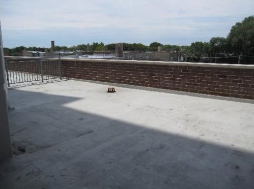 1134 Granville Ave, Chicago IL 60660-2013 exterior