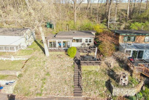 10383 Walnut Dr, Three Rivers MI  49093-8555 exterior