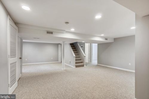 12409 Connecticut Ave, Silver Spring MD 20906-4305 exterior