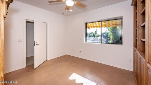 5925 Mina Vis, Tucson AZ 85718-4128 exterior