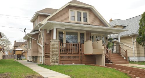 3411 15th Pl, Milwaukee, WI 53215-5031