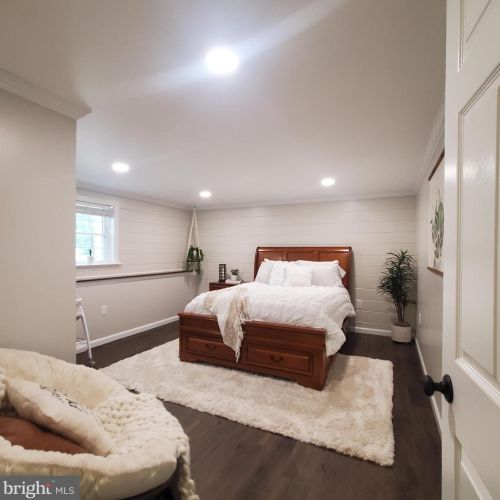 295 Fenwick Rd, Pilesgrove NJ exterior