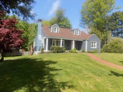 26 Alden Rd, Poughkeepsie, NY 12603-4002