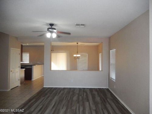 1033 Seashell Ct, Tucson AZ  85704-2544 exterior