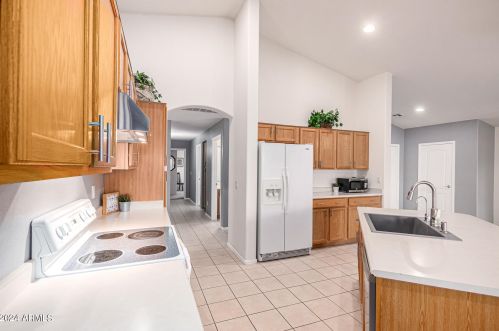 2962 Indian Wl Pl, Chandler AZ 85249-4918 exterior