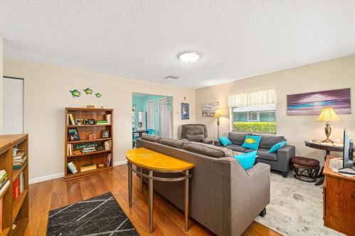 2181 Congress Blvd, Boynton Beach FL 33426-5321 exterior