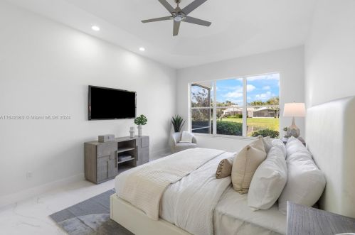 6635 Bali Hai Dr, Boynton Beach FL 33437-7046 exterior