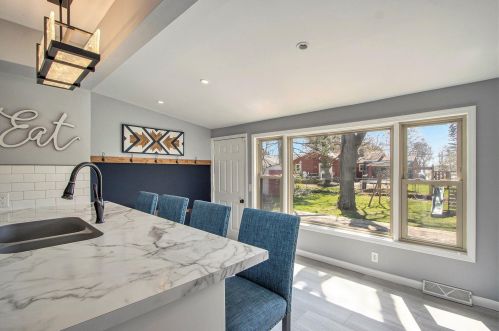 1914 Dorchester Ave, Kalamazoo MI  49001-5217 exterior