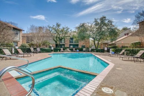 5335 Bent Tree Forest Dr, Dallas TX  75248-3483 exterior