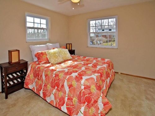 113 Pinto Dr, Pittsburgh PA 15239-1351 exterior