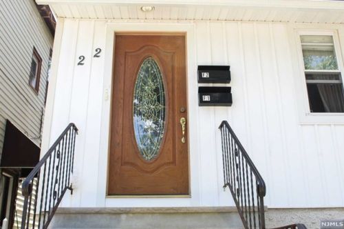 22 Maple St, Outwater NJ  07026-3322 exterior