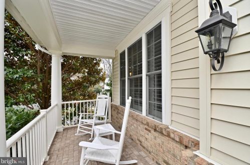 5718 Colfax Ave, Alexandria VA 22311-1012 exterior