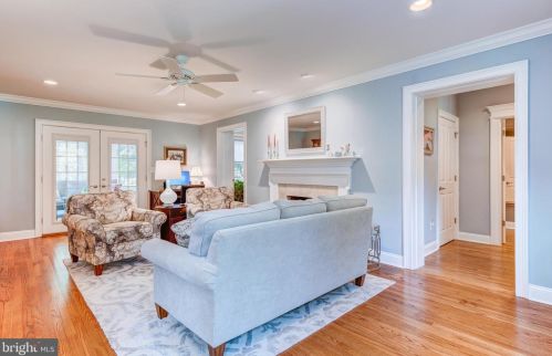 1786 Wrightstown Rd, Upper Makefield PA 18940-2814 exterior