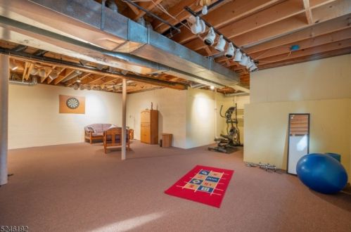 12 Hollyhock Way, Fredon NJ 07860-5371 exterior