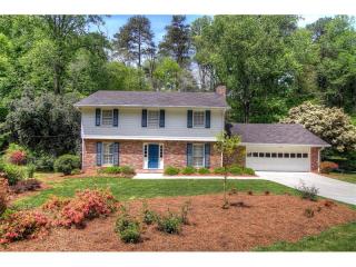 4420 Stonington Cir, Atlanta GA  30338-6622 exterior