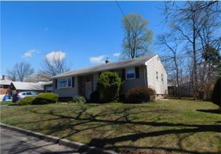 780 Coolidge Ave, Woodbridge, NJ 07095-3212