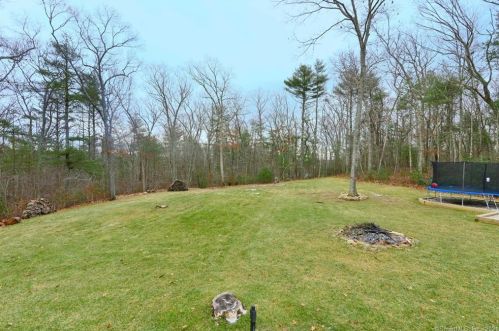 194 Roth Rd, Killingly CT 06241-1417 exterior