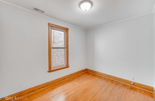 3615 Oakley Ave, Chicago IL 60636-3634 exterior