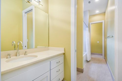 4105 Burnet Rd, Austin TX exterior