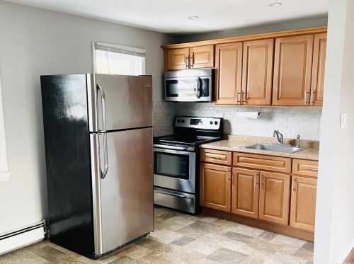 807 Franklin Ave, Valley Stream NY  11580-1572 exterior