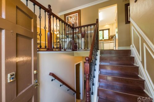 2350 Plainfield Ave, Piscataway NJ 08854-4045 exterior