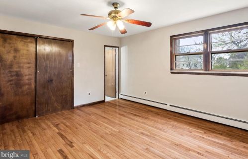 2511 Meetinghouse Rd, Jamison PA 18929-1157 exterior