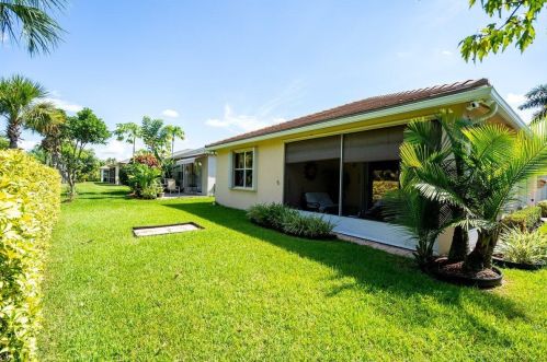 228 Coconut Key Way, Fort Pierce FL 34986-1912 exterior