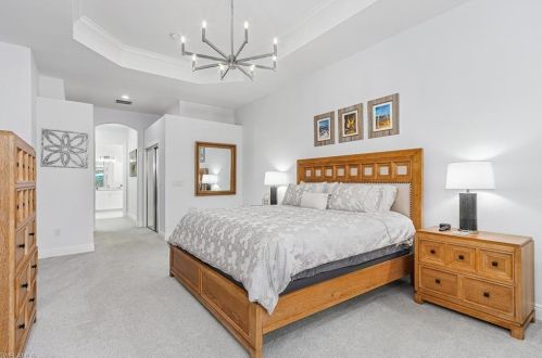 8860 Mustang Is Cir, Naples FL 34113-1642 exterior