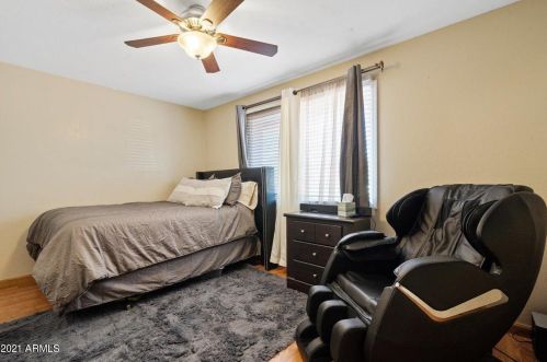 10602 35th St, Phoenix AZ 85028-3312 exterior