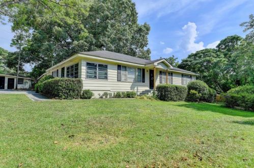 1222 Cooper Rd, Lithonia, GA 30078-3532