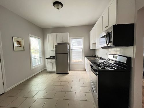 414 Englewood Ave, Chicago, IL 60621-3238