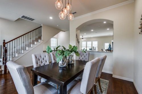 6471 Las Colinas Blvd, Irving TX  75039-2904 exterior