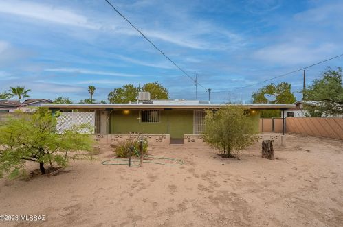 817 District St, Tucson AZ 85714-1105 exterior