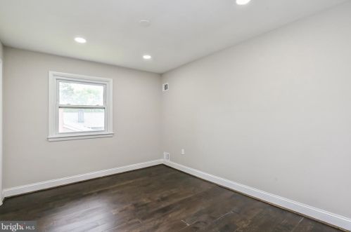 2002 Belle View Blvd, Alexandria VA 22307-1360 exterior