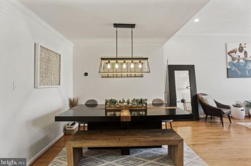 3907 Elbert Ave, Alexandria VA 22305-2045 exterior