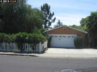 3007 Esperanza Dr, Concord CA  94519-2233 exterior