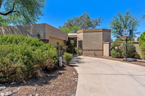 1965 Fountain Park Dr, Tucson, AZ 85715-5525