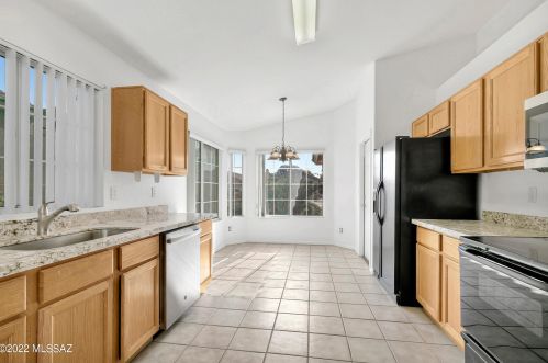 2676 Mystic Mountain Dr, Tucson AZ  85742-4460 exterior