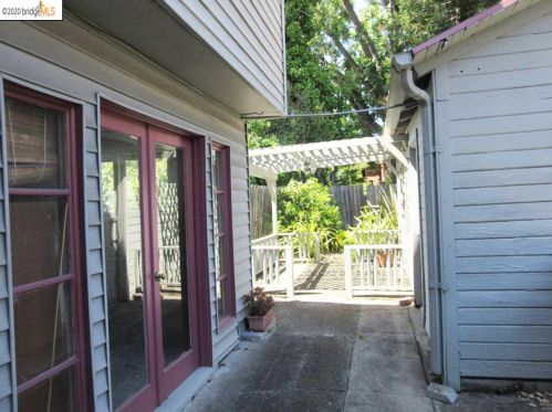 1619 Julia St, Berkeley CA 94703-2018 exterior