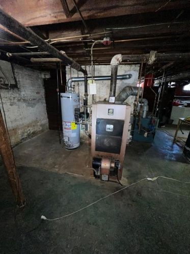 131 Daboll St, Providence RI 02907-2529 exterior