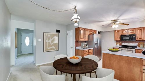 9308 Ldg Pole Ln, Saint Louis MO 63126-2158 exterior