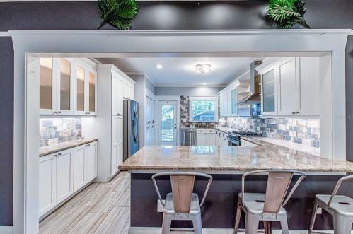 905 Cayuga St, Tampa FL 33603-4216 exterior