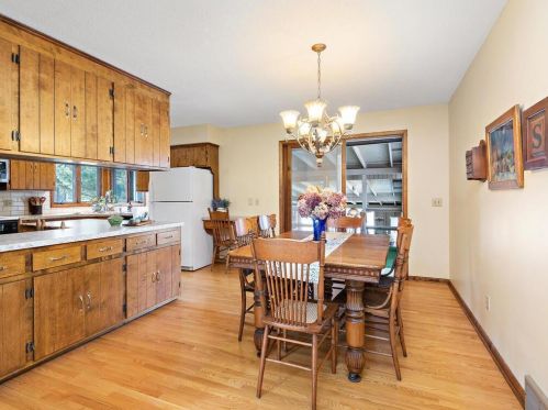 5934 Main St, Maple Plain MN 55359-9359 exterior