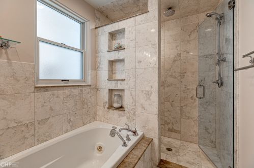 2143 Thomas St, Chicago IL 60651-3248 exterior