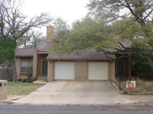8410 Fathom Cir, Austin TX  78750-3108 exterior