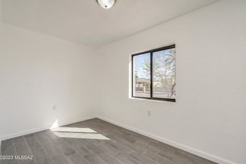 227 24 St, Tucson AZ 85713-1645 exterior