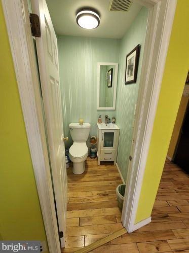 1007 Colorado St, Philadelphia PA 19146-4734 exterior