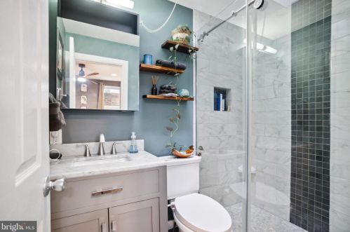 1529 Colorado St, Philadelphia PA  19146-4734 exterior