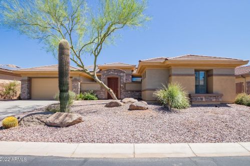 1946 Eastman Ct, Phoenix, AZ 85086-1815